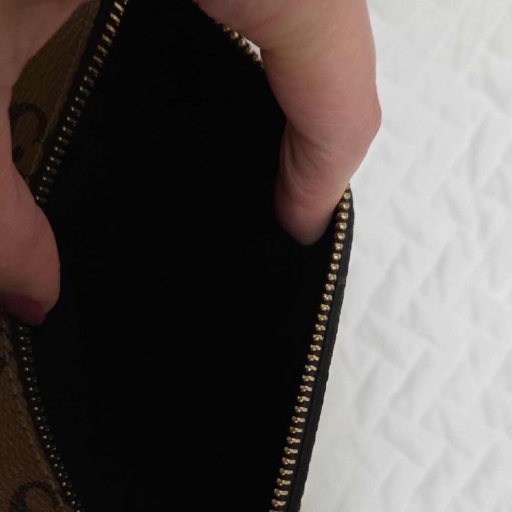 Authentic Louis Vuitton Reverse Monogram Crossbody Bag - Picture 12 of 16